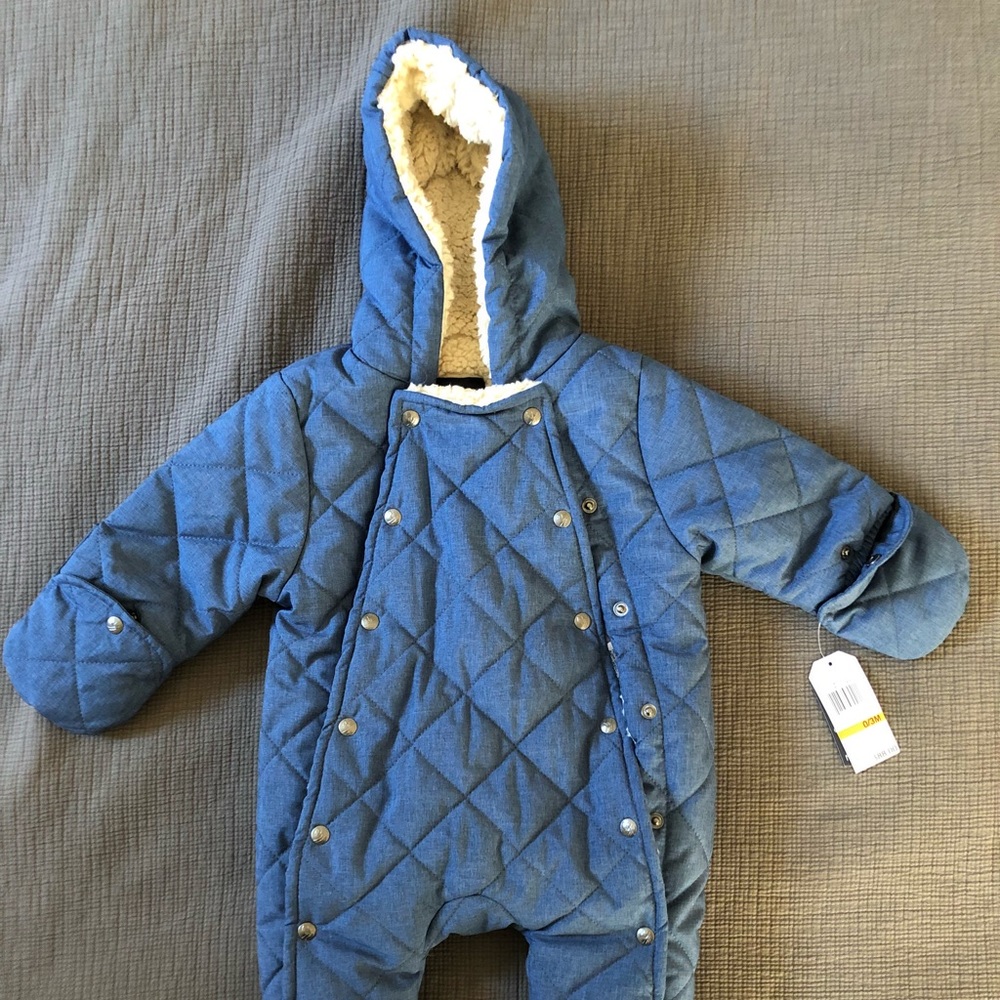 NWT Nautica snowsuit 0-3 months